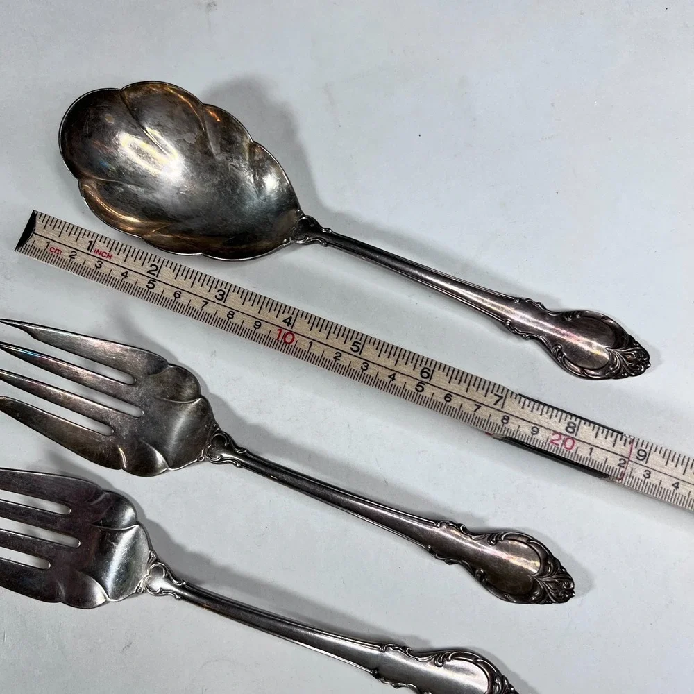 Holmes & Edwards I S Deep Silver Plated Serving Set of 3 Spoon Forks Scalloped